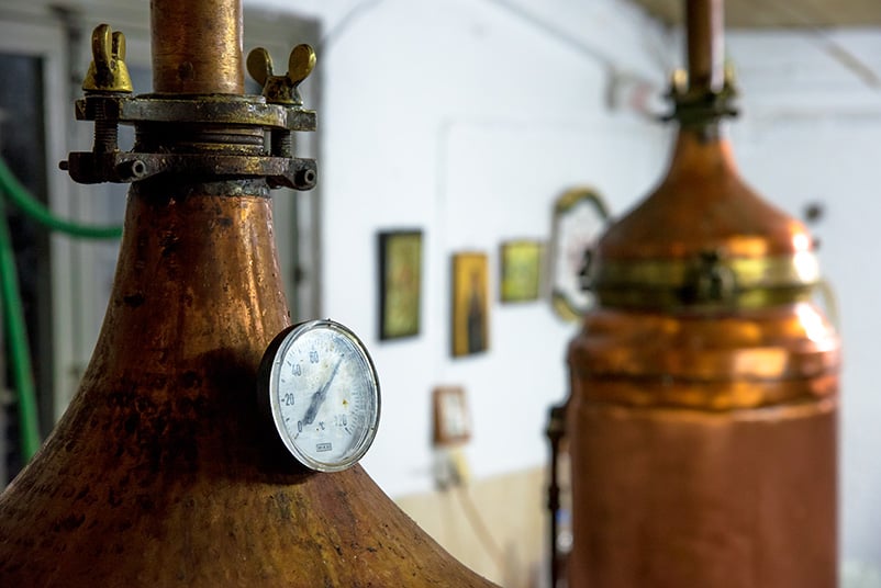 distillation arak ou ouzo